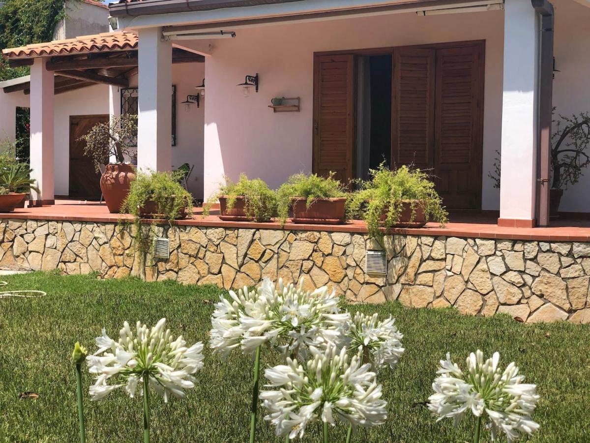 Le Tre Palme Βίλα Fontane Bianche Εξωτερικό φωτογραφία